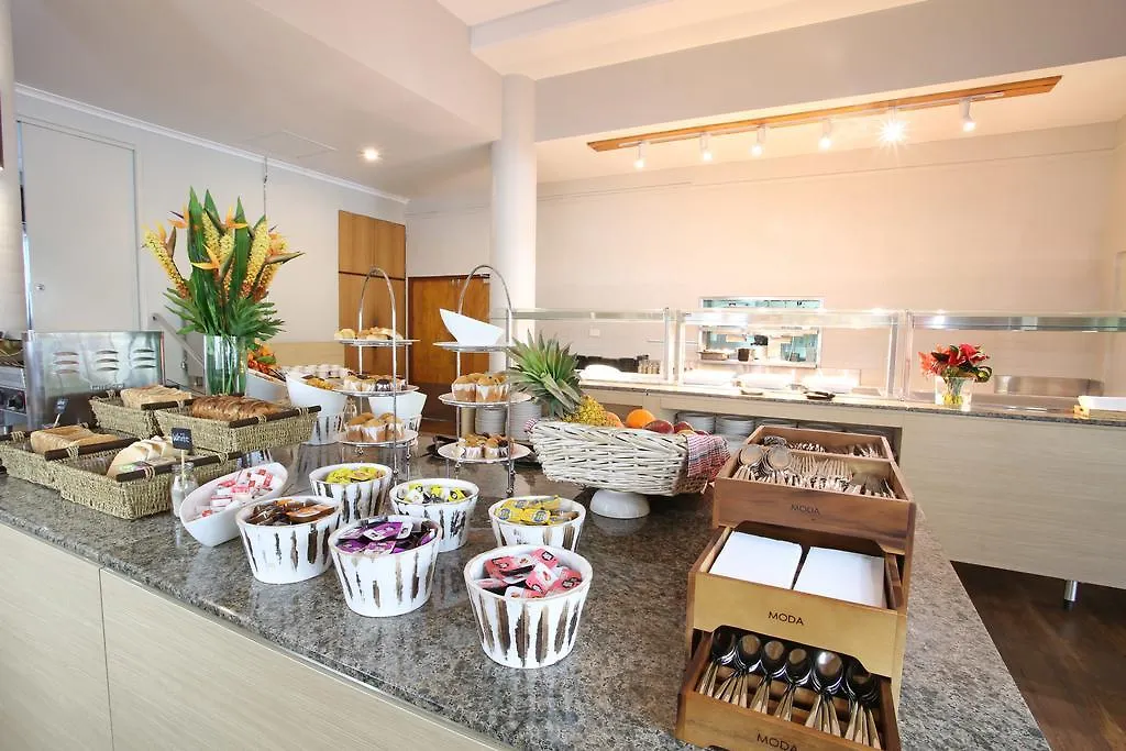 Mantra Club Croc Hotel Airlie Beach Resort