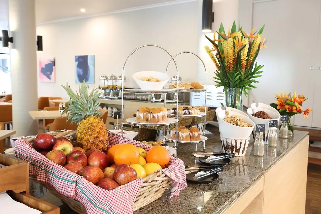 Mantra Club Croc Hotel Airlie Beach